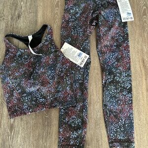 NWT size 4  authentic Lululemon Athletica Multicolor Leopard Print Set